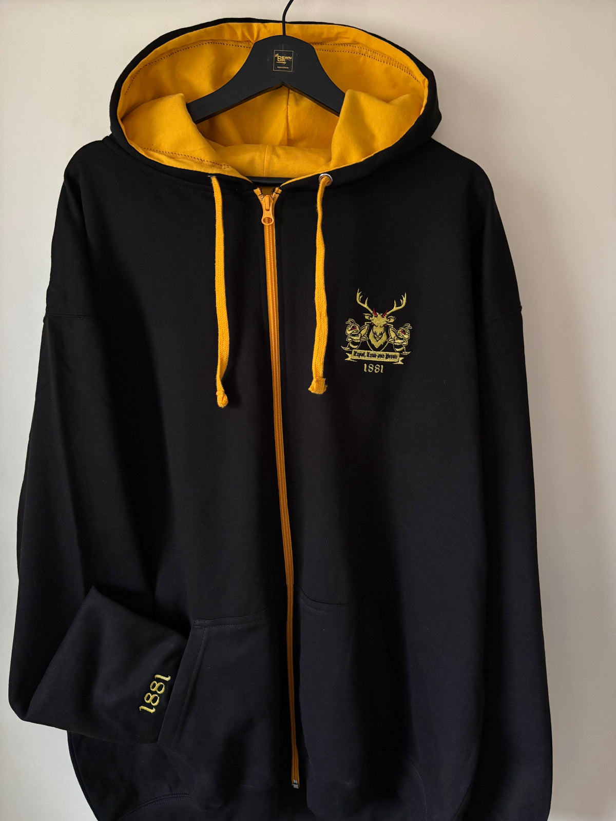 Watford - The 1881 Black and Yellow Adults Zipped Hoodie
