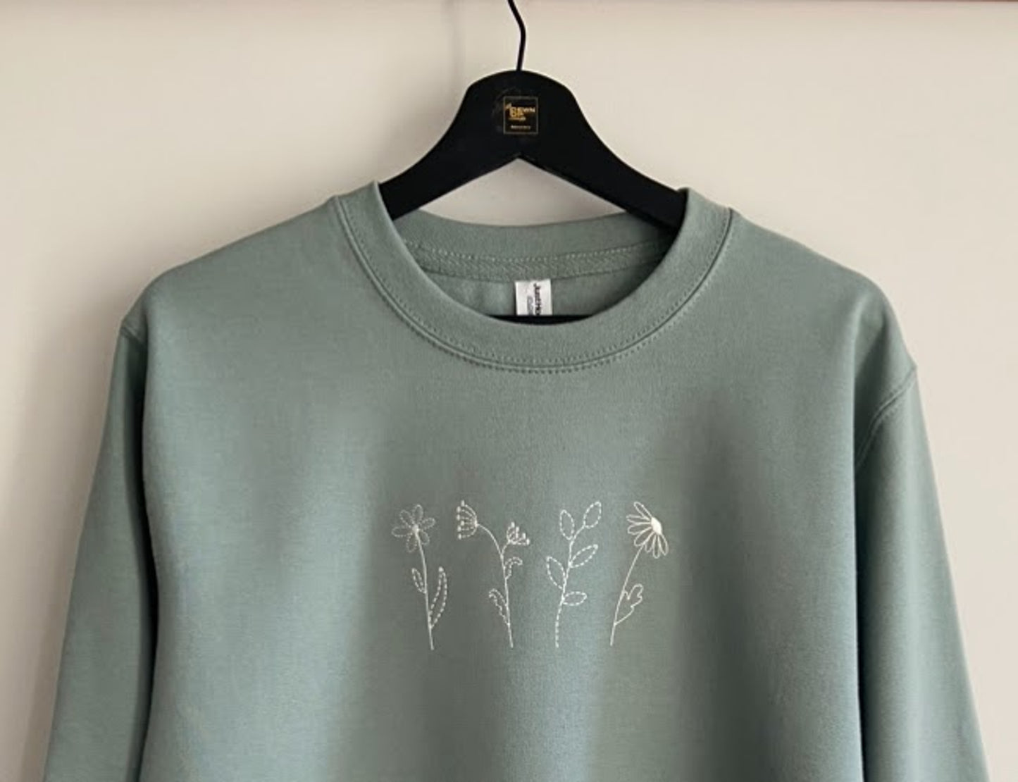 Wildflower Design Unisex Adults Sweatshirt