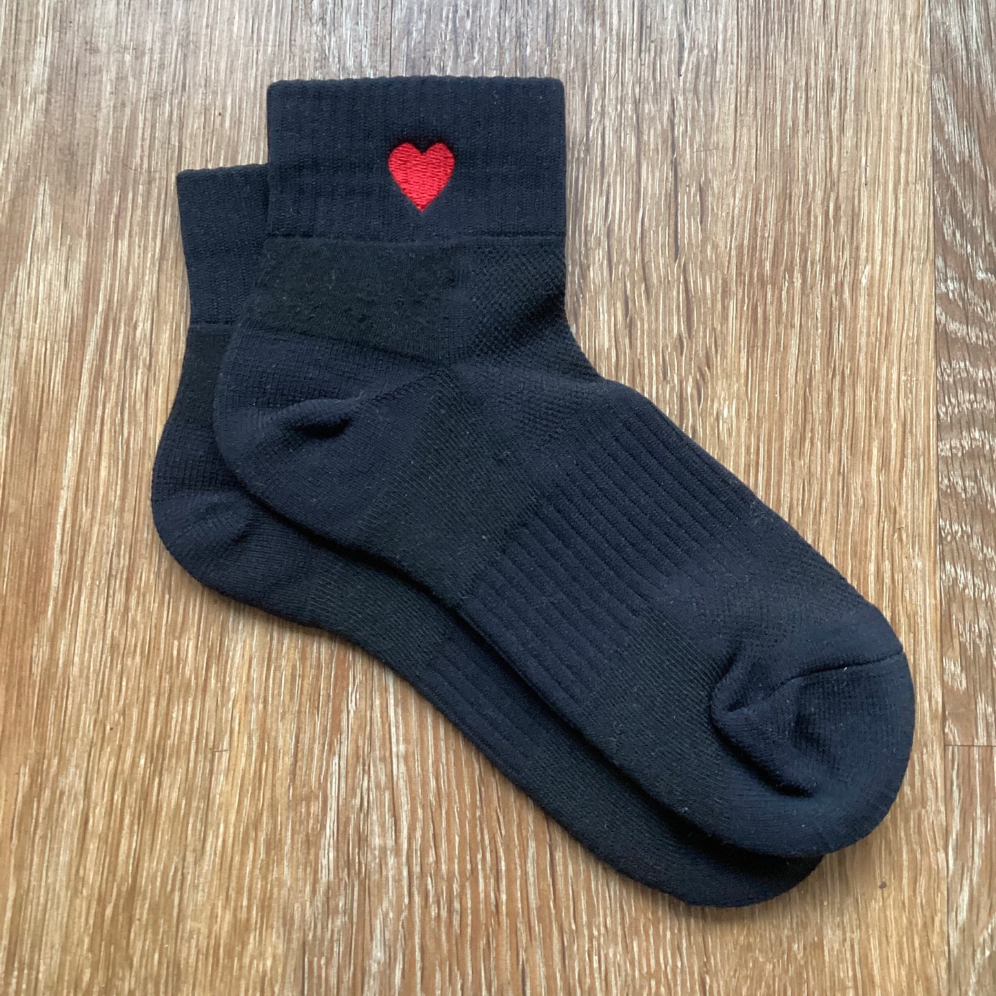 Embroidered Heart Quarter Socks