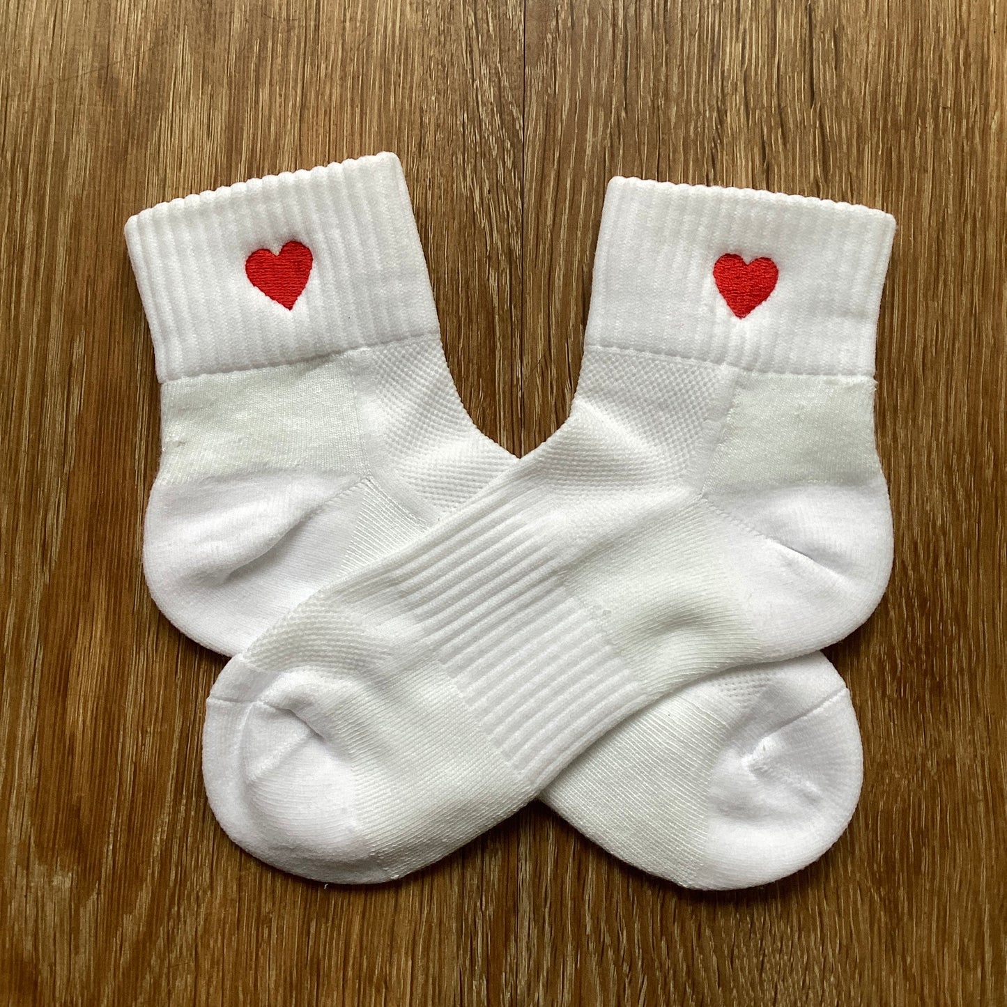 Embroidered Heart Quarter Socks