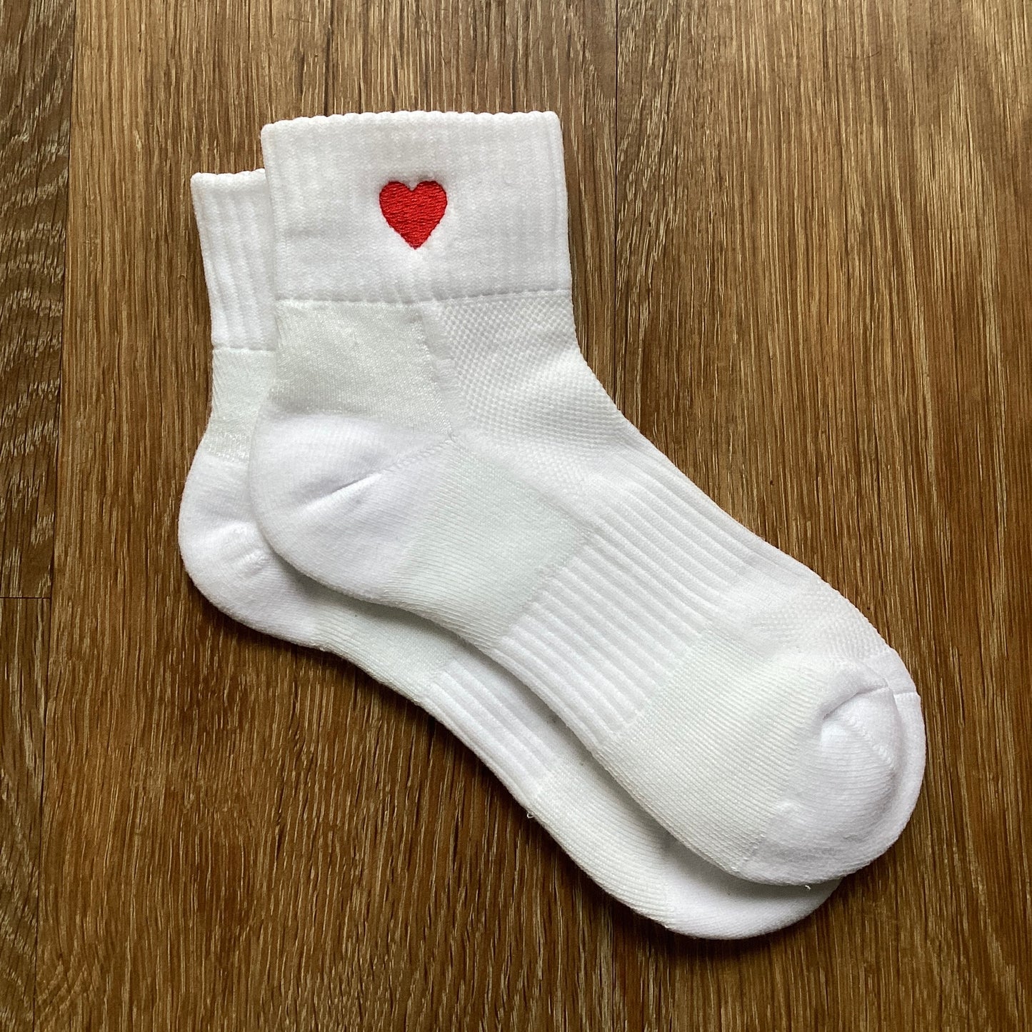 Embroidered Heart Quarter Socks