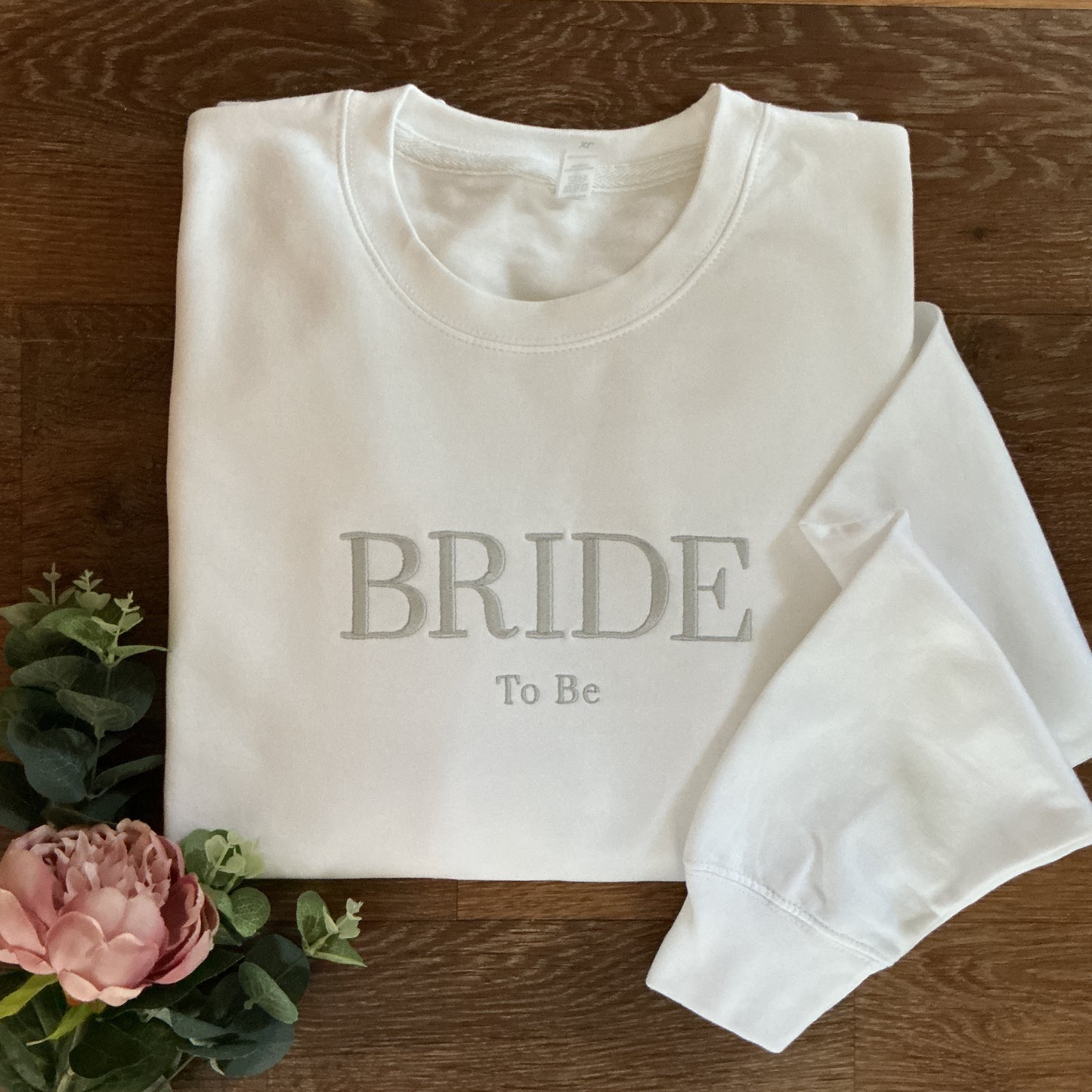 White "Bride To Be" Embroidered Adults Long Sleeved Sweatshirt. Hen-do. Bride Gift